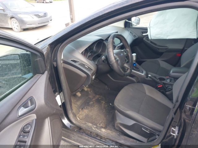 1FADP3K28EL173354 Ford FOCUS SE