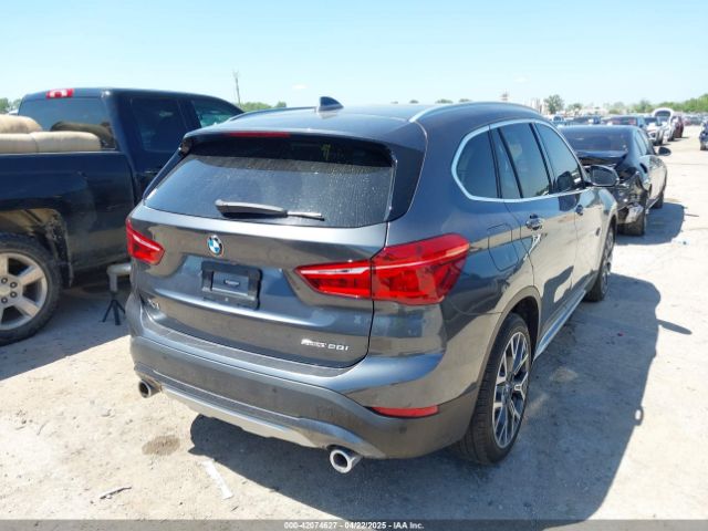 2022 BMW X1 WBXJG7C06N5U69787 Photo 3