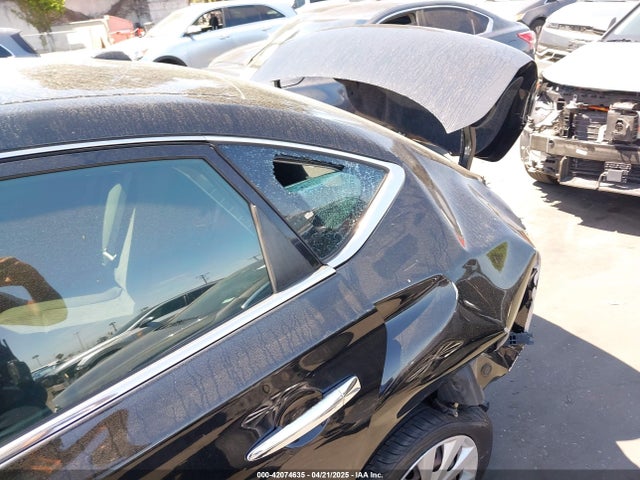 3N1AB7AP0FL692116 Nissan SENTRA SV