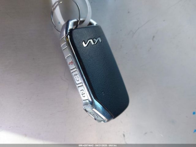 2023 KIA NIRO PLUG-IN HYBRID KNDCS3LF8P5055754 Photo 10