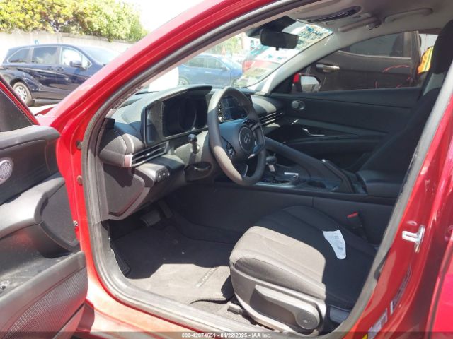 5NPLM4AG3NH064239 Hyundai ELANTRA SEL