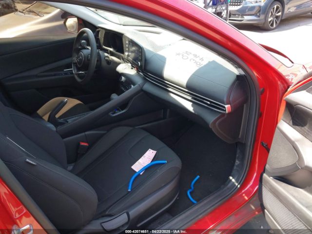 5NPLM4AG3NH064239 Hyundai ELANTRA SEL