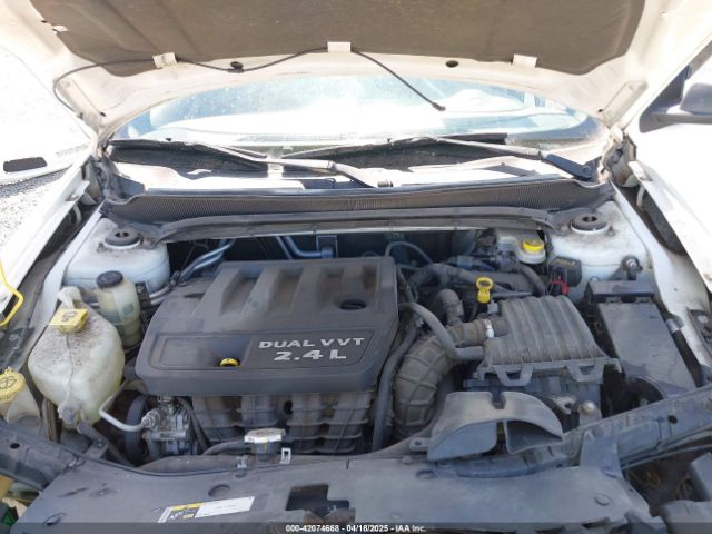 1C3CDZAB6EN180637 Dodge AVENGER SE