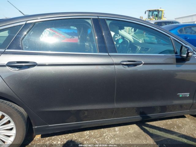 3FA6P0PUXGR120810 Ford Fusion Energi Se Luxury