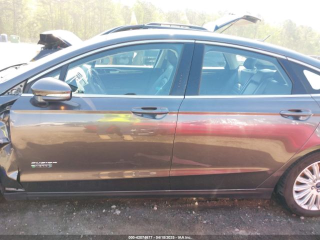 3FA6P0PUXGR120810 Ford Fusion Energi Se Luxury