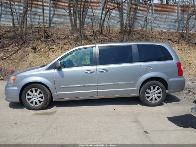 2C4RC1BGXGR149949 Chrysler Town & Country Touring