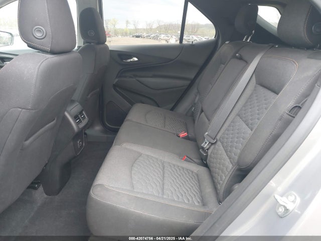 3GNAXUEV4KS554897 Chevrolet EQUINOX LT