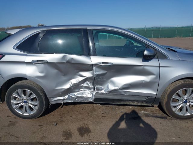 2FMPK4K95NBA33637 Ford Edge Titanium