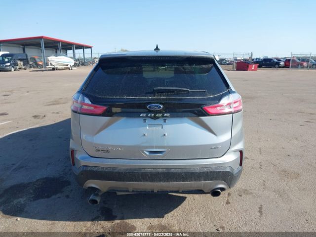 2FMPK4K95NBA33637 Ford Edge Titanium