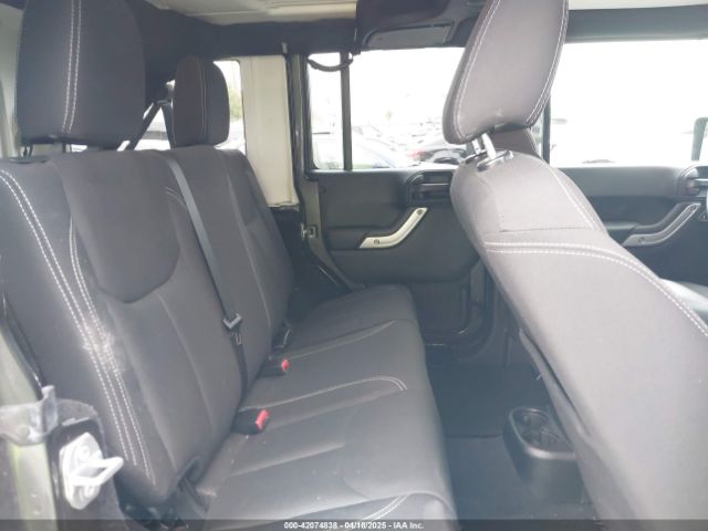 1C4BJWEG6HL691494 Jeep Wrangler Unlimited Sahara 4x4