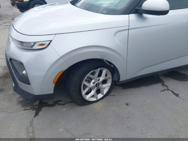 KNDJ23AU7L7005578 KIA SOUL S