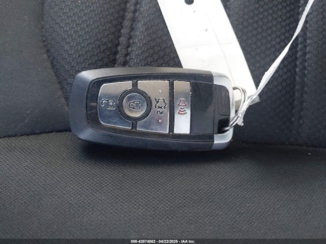 3FA6P0H79JR284534 Ford FUSION SE