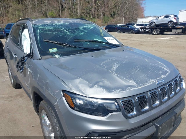 3C4NJDBN8PT554340 Jeep Compass Latitude 4x4