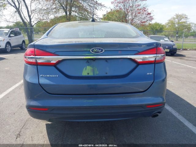 3FA6P0H74JR176113 Ford FUSION SE