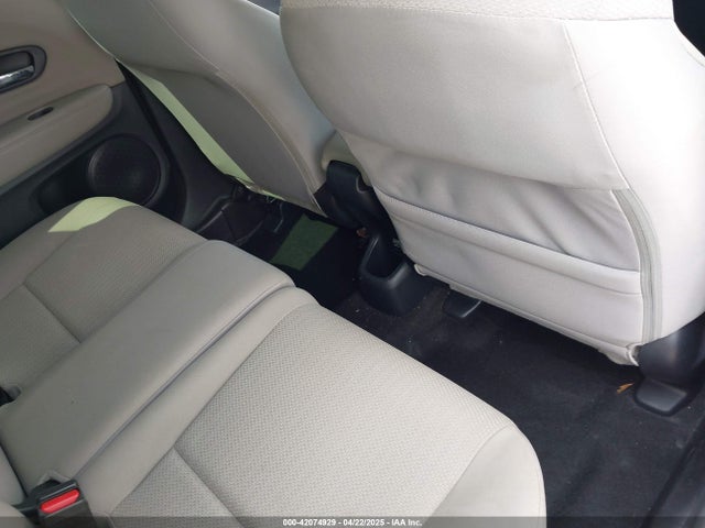 Honda HR-V LX 2016 3CZRU5H33GM730980 Image 8
