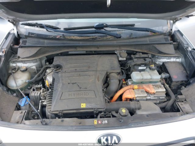 KNDCC3LC6J5148315 KIA NIRO EX