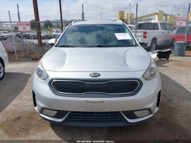 KNDCC3LC6J5148315 KIA NIRO EX
