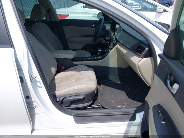 5XXGT4L32JG269295 KIA Optima Lx