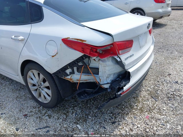 5XXGT4L32JG269295 KIA Optima Lx