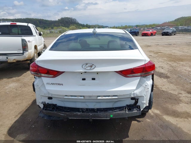 Hyundai ELANTRA SE 2017 5NPD84LF8HH041184 Image 17