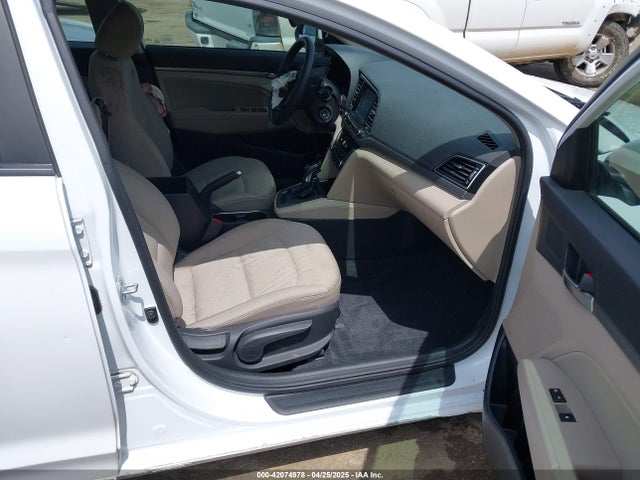 Hyundai ELANTRA SE 2017 5NPD84LF8HH041184 Image 5