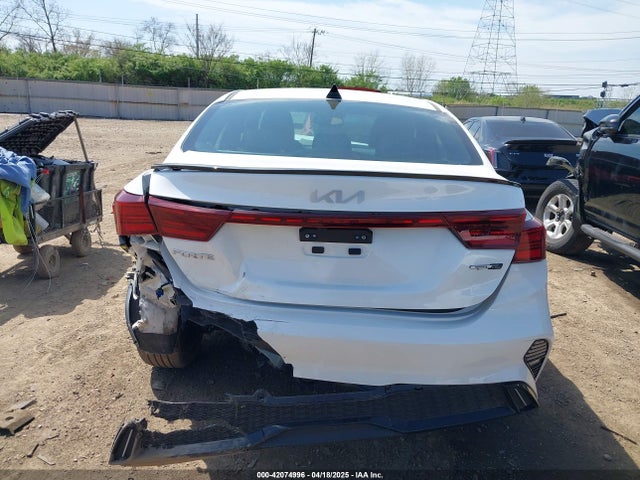 3KPF54AD8RE773355 KIA Forte Gt-line