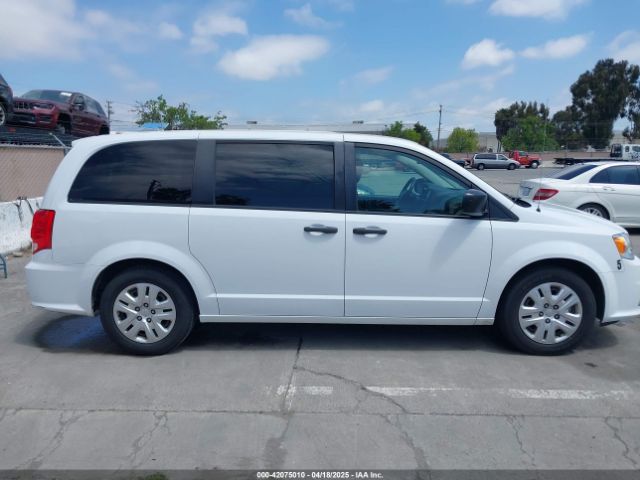 2C4RDGBG3KR787940 Dodge Grand Caravan Se