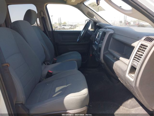 1C6RR6FT5HS591709 RAM 1500 Tradesman  4x2 6'4 Box