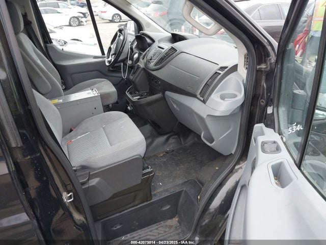 1FTYE1YM5GKB56681 Ford Transit-150