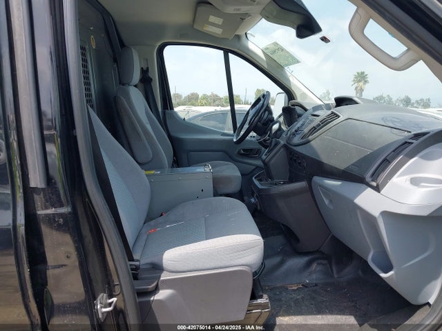 1FTYE1YM5GKB56681 Ford Transit-150