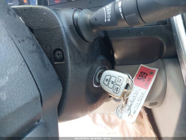 4T1BF1FK4HU724313 Toyota CAMRY LE