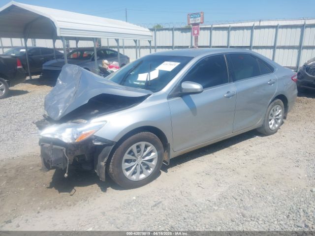 4T1BF1FK4HU724313 Toyota CAMRY LE