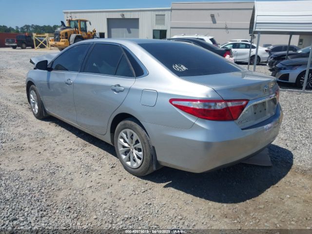 4T1BF1FK4HU724313 Toyota CAMRY LE