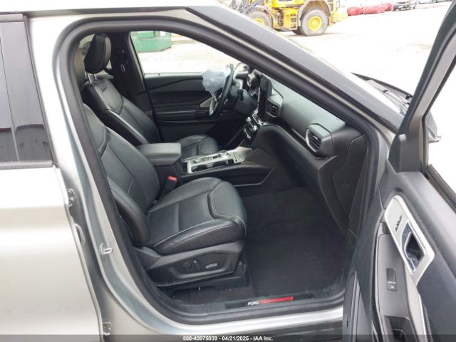 2022 FORD EXPLORER 1FM5K8GC9NGC10573 Photo 4