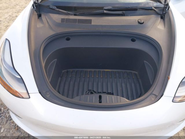2022 TESLA MODEL 3 5YJ3E1EB9NF321073 Photo 9
