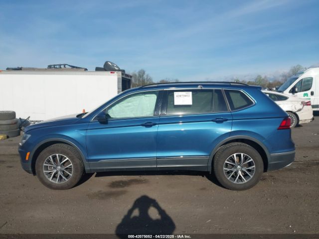 3VV2B7AX2LM017277 Volkswagen Tiguan 2.0t Se/2.0t Se R-line Black/2.0t Sel
