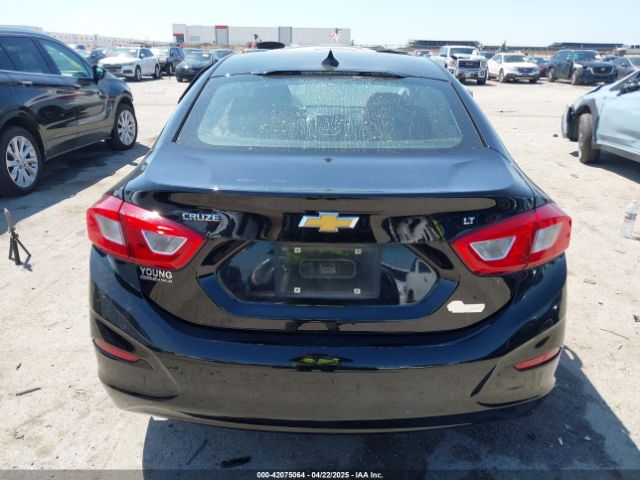 1G1BE5SM1J7247228 Chevrolet Cruze Lt Auto