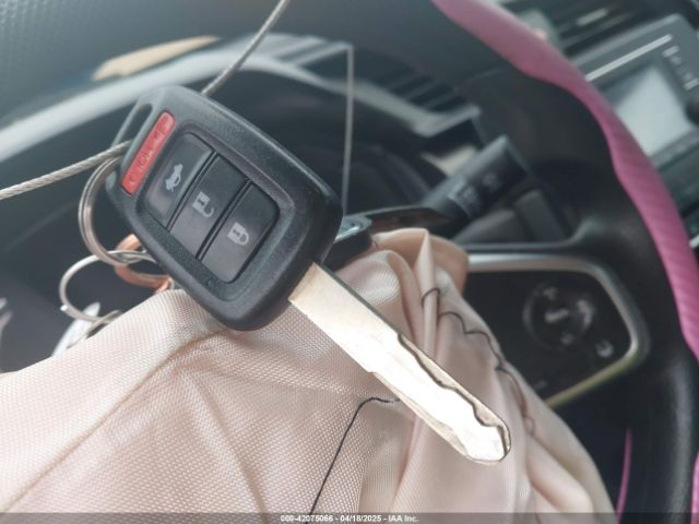 2HGFC2F68KH573107 Honda Civic Lx