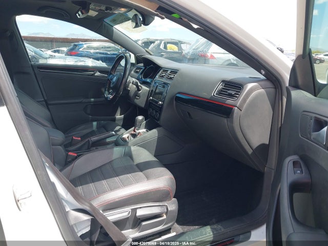 3VW4T7AJ3JM217062 Volkswagen 2.0 tsi