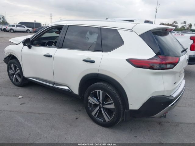 JN8AT3DCXMW102124 Nissan Rogue Platinum Fwd
