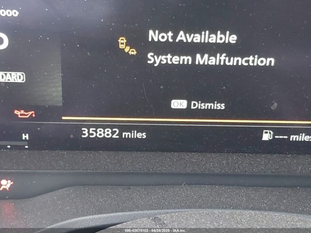JN8AT3DCXMW102124 Nissan Rogue Platinum Fwd