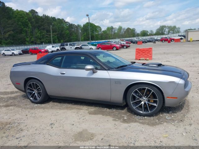 2C3CDZFJ1HH610572 Dodge Challenger 392 Hemi Scat Pack Shaker