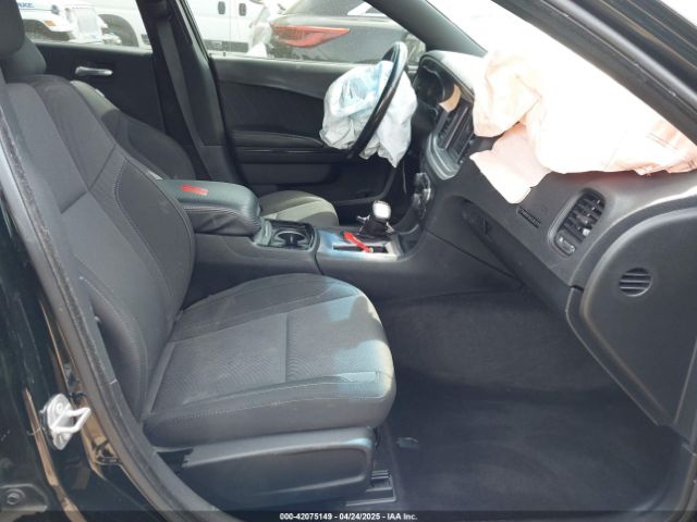 2C3CDXBG0KH502899 Dodge Charger Sxt Rwd