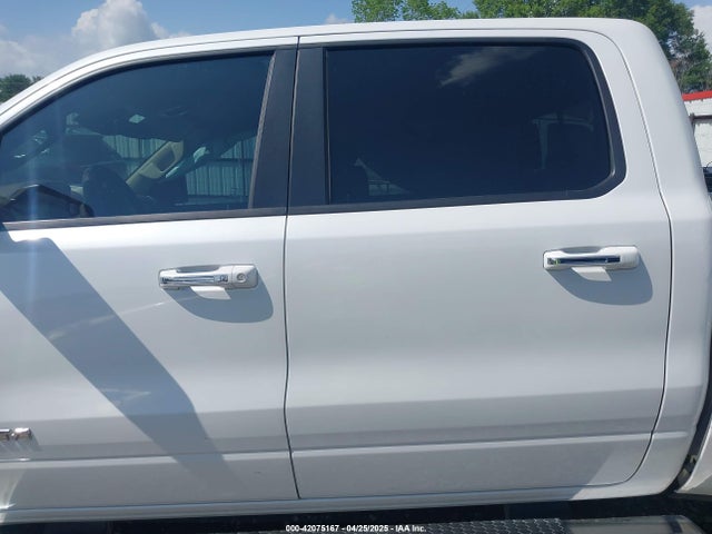 1C6RREJT6MN628714 RAM 1500 Laramie  4x2 5'7 Box