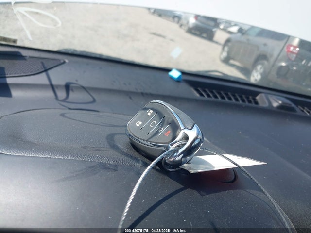 2GNAXJEVXJ6110029 Chevrolet EQUINOX LT