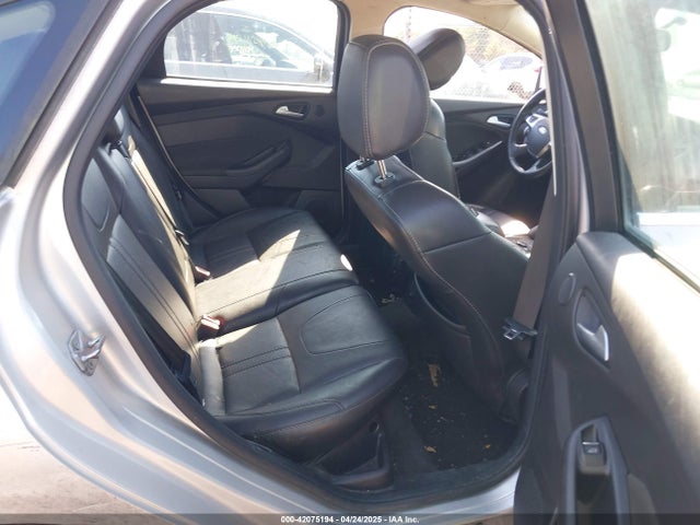 1FADP3J29EL240156 Ford 2014