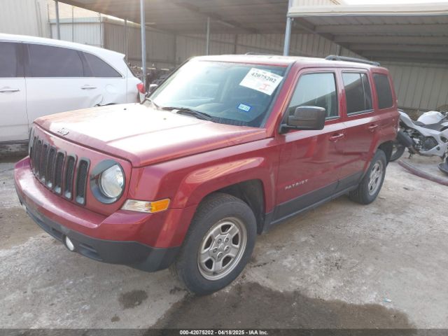1C4NJPBB5GD574882 Jeep Patriot Sport
