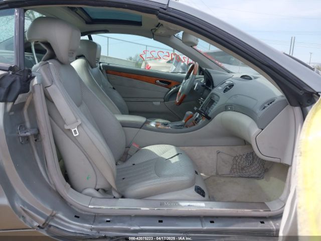 2011 MERCEDES-BENZ SL 550 WDBSK7BA9BF165156 Photo 4