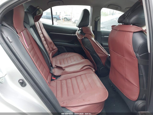 4T1G11AK1MU458190 Toyota CAMRY SE