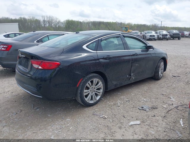 Chrysler 200 Limited 2015 1C3CCCAB6FN524453 Image 4